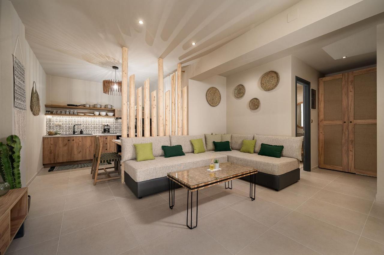 Studios Casa Liaya
