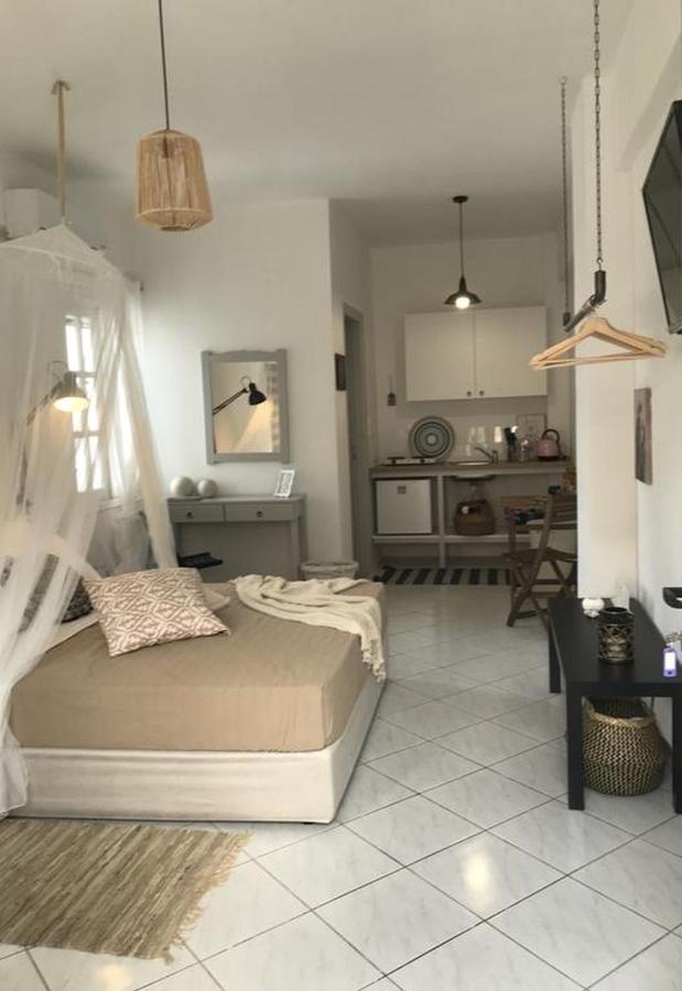 Studios Casa Liaya